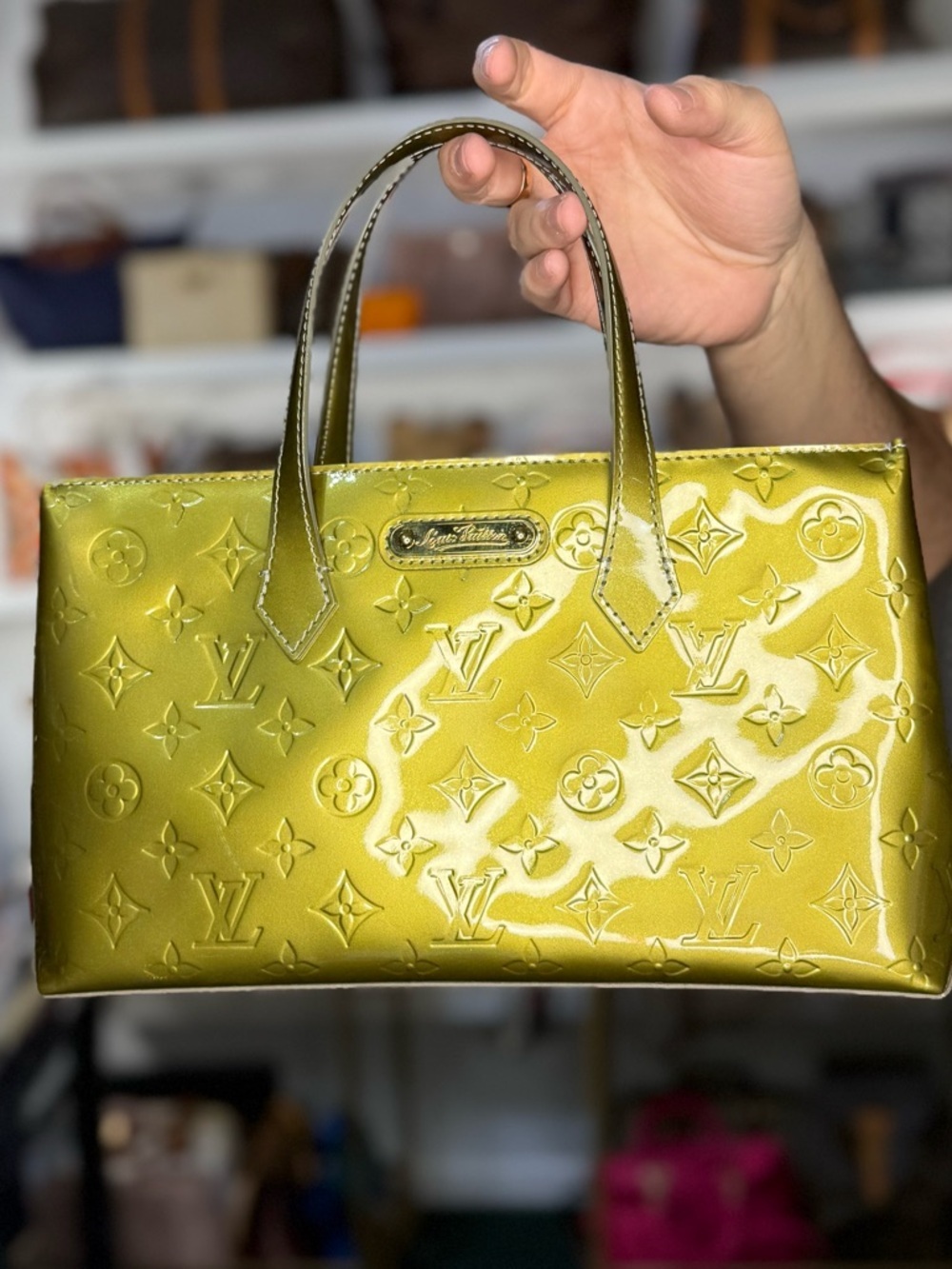 LV GREEN VERNIS TOTE